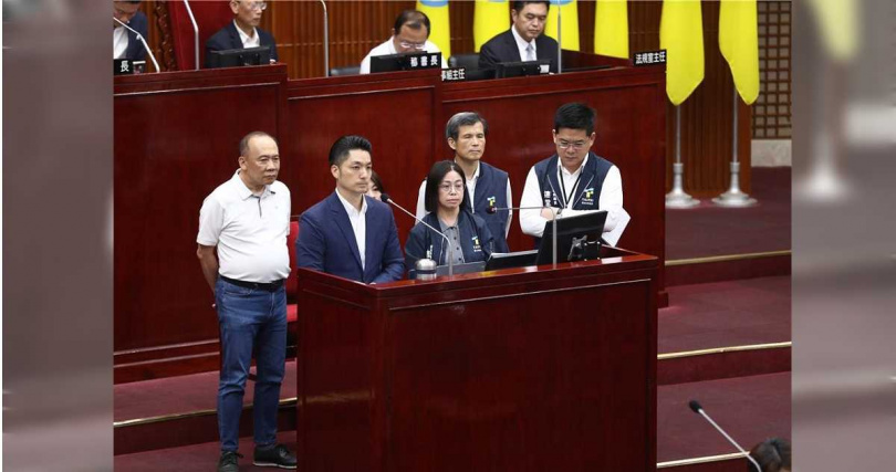 台北市長蔣萬安回應，會精進審查作業流程，該案已移送處理，會請檢調偵辦。（圖／中國時報記者邱芊攝）