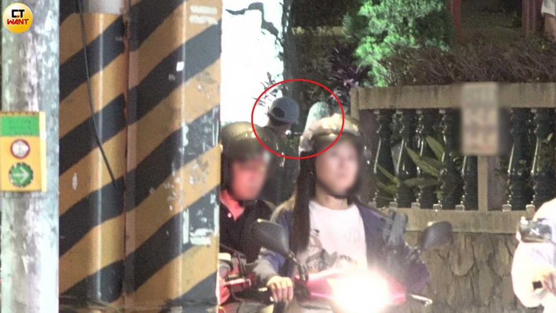徐謀俊返回新北市住處。（圖／本刊攝影組）