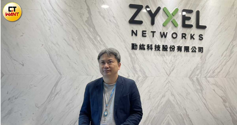 合勤控股法務長余忞學告訴CTWANT記者，法拍買到的廠房裏頭的水電管線等，並非法院公告的主建物的附屬設施。（圖／李蕙璇攝）