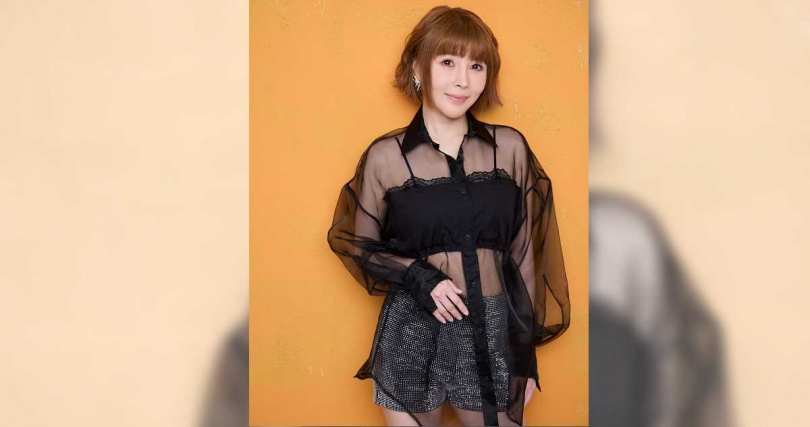 蕭玉芬是《綜藝1級棒》固定班底,節目收視長紅讓她演出活動邀約不斷。(圖/豪記唱片提供)