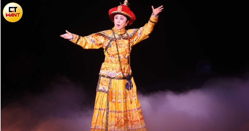 明華園無敵小生孫翠鳳挑戰穿越題材。（圖／林士傑攝）