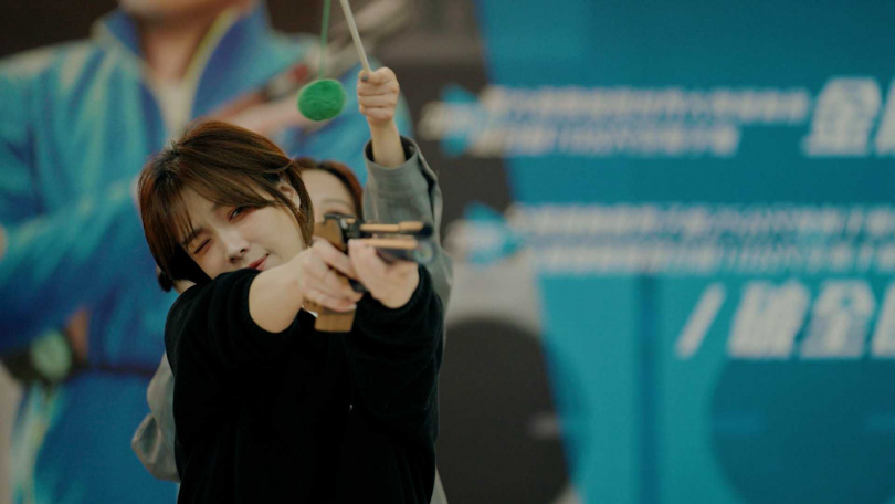 蔡淑臻表示她表示拍《C.S.I.C.鑑識英雄》讓她慢慢建立演員的自信。(圖/鏡電視提供)