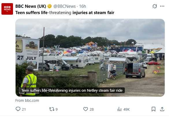 英國蒸汽展遊樂設施意外，少女遭捲髮重傷送醫。（圖／翻攝自X）
