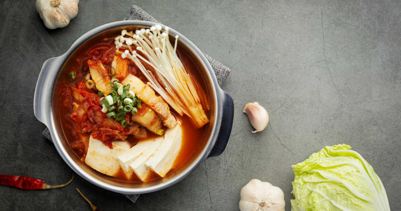 泡菜豬肉豆腐煲。（圖片提供／八色烤肉）