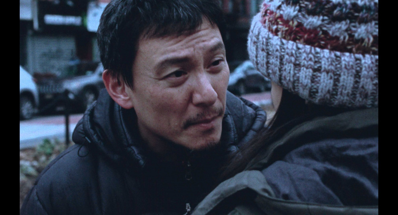 張震在片中焦急找回走失女兒後,導演提醒他「不要用責罵去表現愛」。(圖/甲上提供)