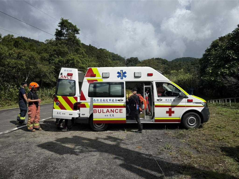 &nbsp; 遭螫傷的7人均已送醫，無生命危險。（圖／民眾提供）