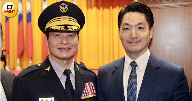 林炎田接任台北市警局局長，強調將會以身作則，「天道會酬勤」。（圖／黃耀徵攝）