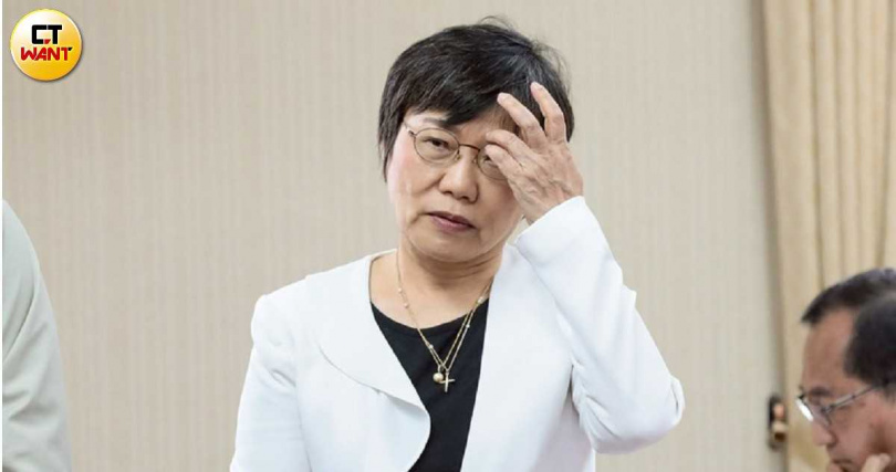 內政部長劉世芳認為17日晚間國民黨在台北地檢署前聚眾抗議已涉違《集會遊行法》。（圖／黃耀徵攝）