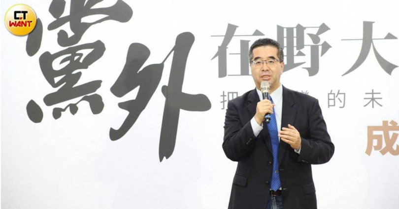 被批評涉有不法的前馬英九基金會執行長蕭旭岑(圖)強調清白,並稱辭職是為了「保護馬英九」。(圖/CTWant攝影組)