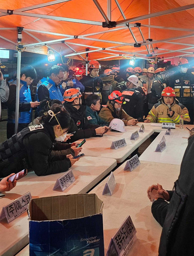 南韓首爾中區小公洞一間膠囊旅館日前發生火災,造成10名外籍旅客受傷。(圖/翻攝自臉書,首爾特別市中區區廳長金桔城)