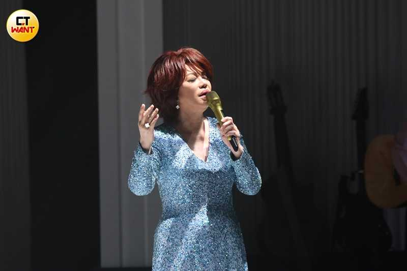蔡琴演唱多首經典歌曲。（圖／焦正德攝）