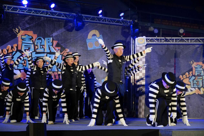 社團法人屏東縣善護協會靠著「Locking鎖舞」舞蹈風格奪冠。（圖片提供／屏東縣政府）