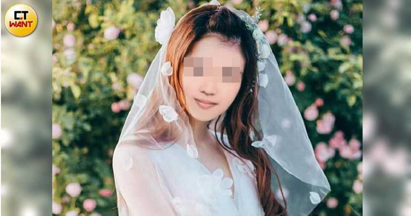 盧女雖然願意與石男結婚,卻拒絕與石男親密接觸,臉書上也沒有與丈夫和小孩的照片,僅有一張電腦合成的婚紗獨照。(圖/讀者提供)