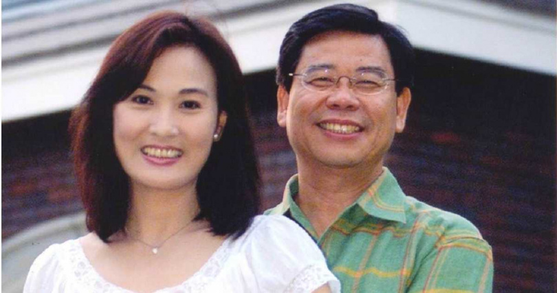 前民進黨籍立委鄭余鎮與女藝人王筱嬋曾發生不倫婚外情，當時鄭余鎮還盛讚女方是「天上掉下來的禮物」，偷腥金句一度在台灣爆紅。（圖／報系資料照）