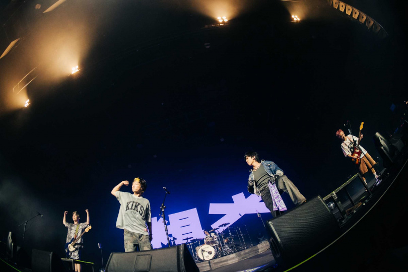 粗大Band邀請PIZZALI擔任嘉賓。（圖／連鍾玖美滿娛樂有限公司提供）