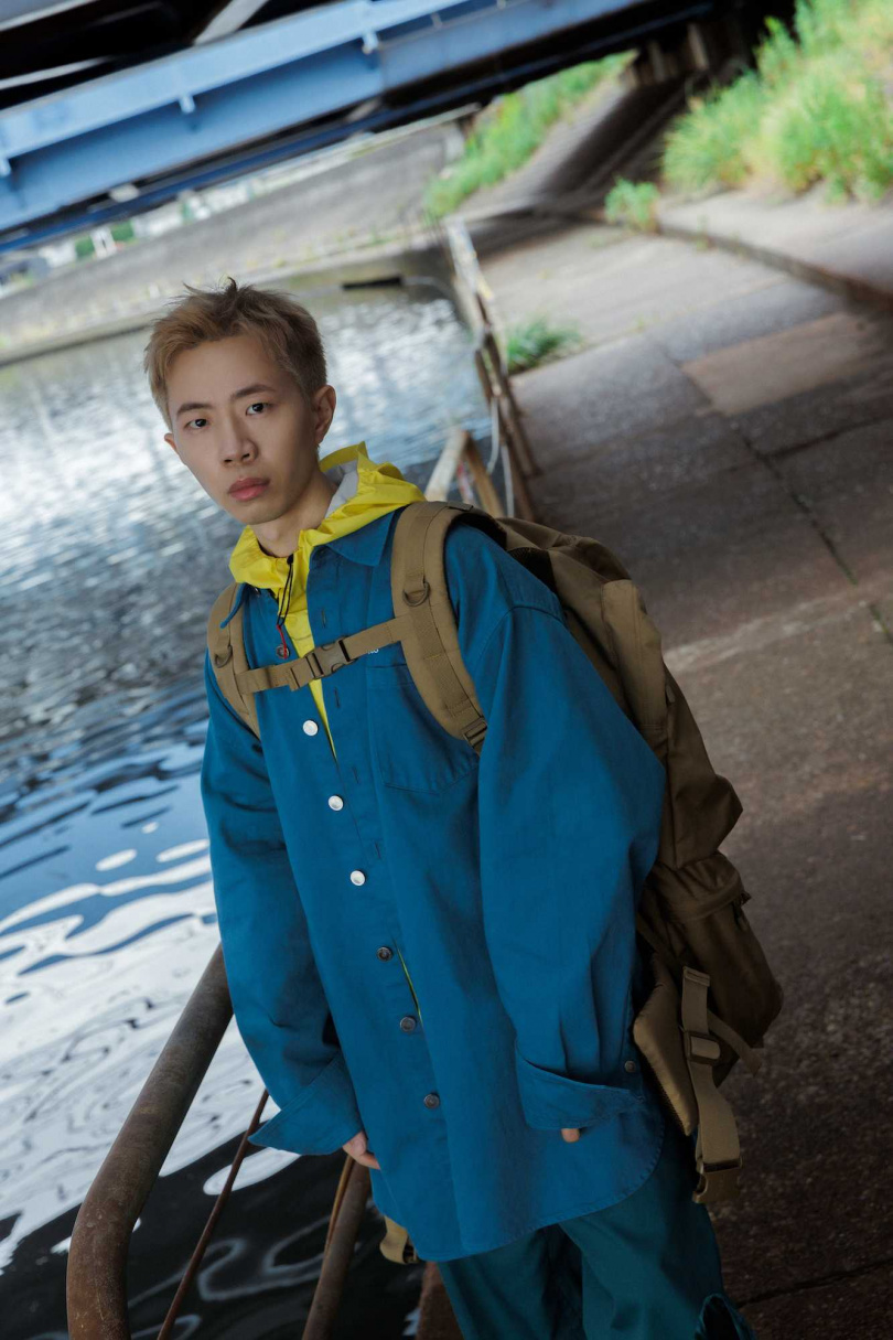 鄭興到日本橫濱拍攝MV。（圖／好的秋工作室提供）