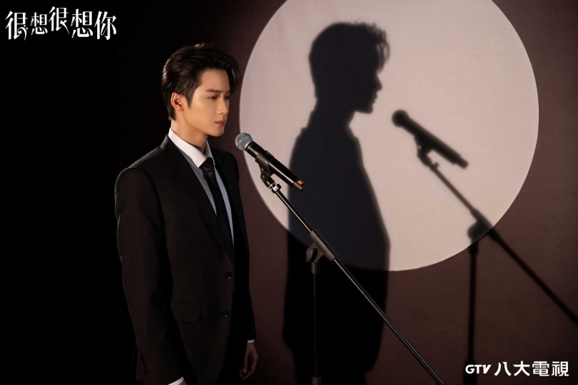 檀健次拍攝退圈情節時，不小心帶入自己情緒，忍不住淚崩。（圖／八大）