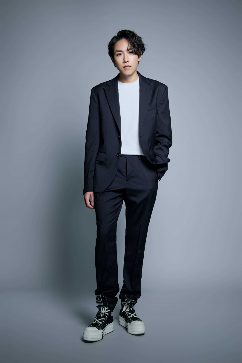 陳守恩推出新歌〈跌〉。（圖／容易文創提供）