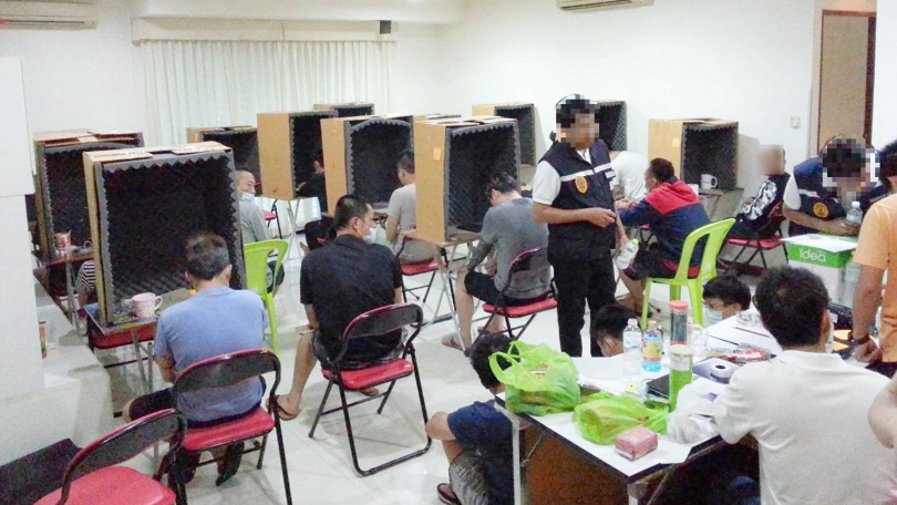 詐騙機房是詐團的犯罪發動中心，設立地點隱密，更常設立在國外。圖為泰國警方破獲台灣籍吳姓男子招募成員在當地設機房，集團成員龐大。（圖／報系資料照）