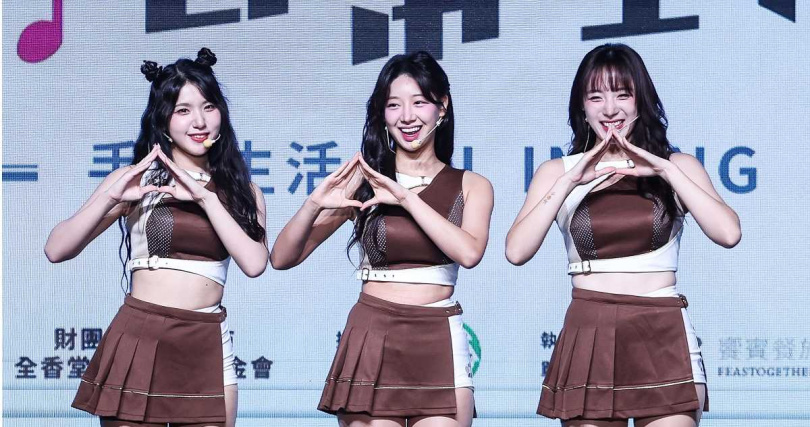 樂天韓援三本柱廉世彬(左起)、禹洙漢、河智媛。(圖/報系資料照)