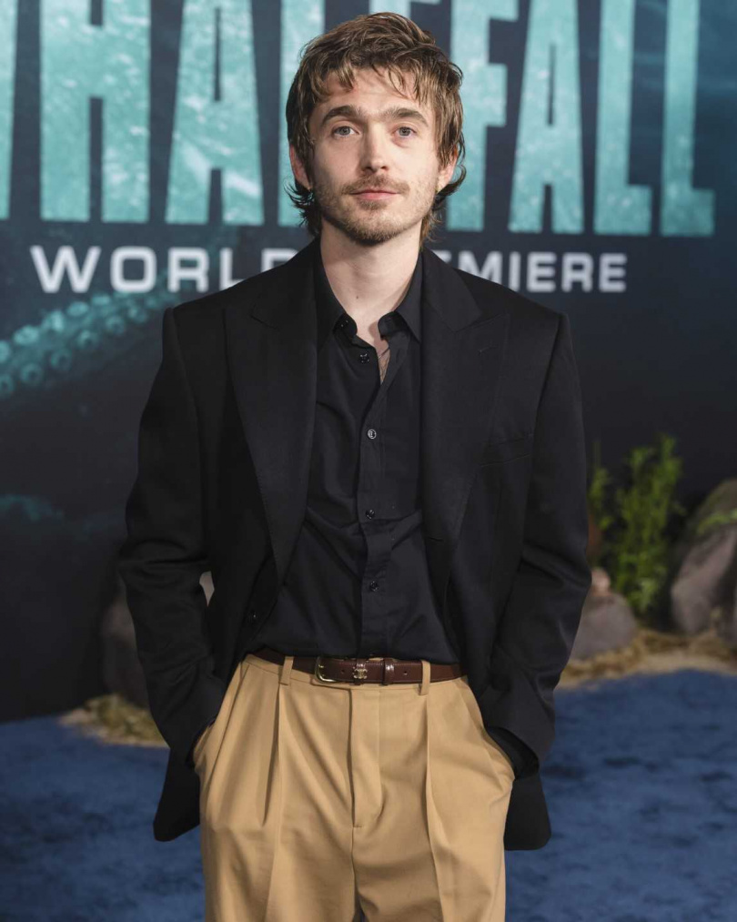 《逃出鯨吞》男主角奧斯汀亞伯拉罕昨出席好萊塢舉行世界首映。(圖/二十世紀影業提供)