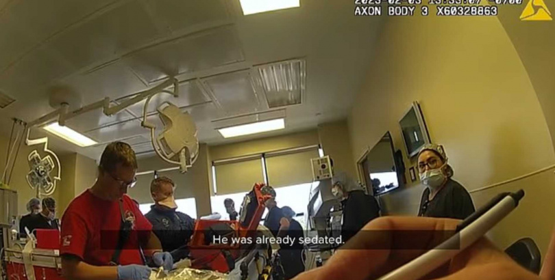 涉案醫師被控在手術時玩「音樂賓果」，忽略病患缺氧情況。（圖／翻攝自9 News）