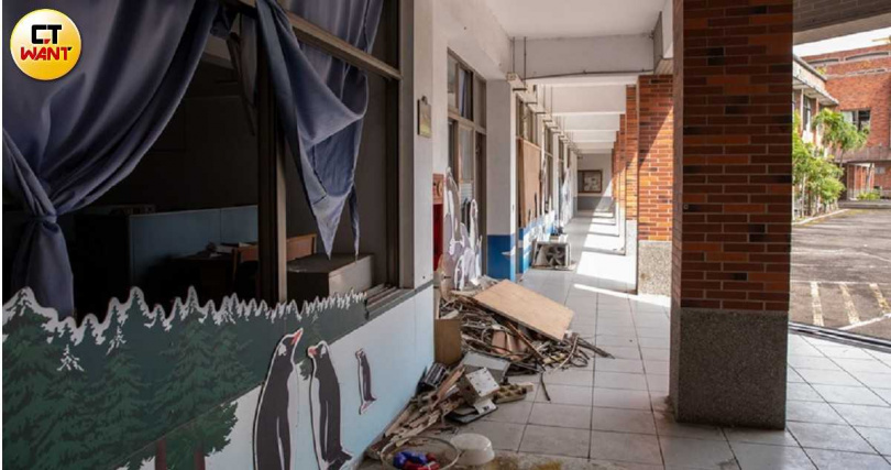 2019年至2022年長達3年時間亞太技術學院無人管理,竊案與破壞案不計其數。(圖/CTWant攝影組)