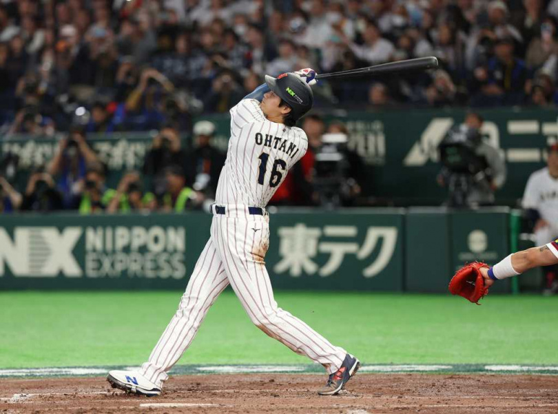 日本王牌大谷翔平在3局下擊出全壘打，連續兩天開轟。（圖／達志／美聯社）