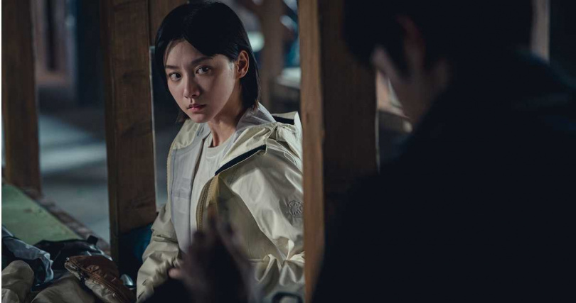 《山忌 黃衣小飛俠》袁澧林每周都會收到助理準備的各式護身小物。（圖／威視提供）