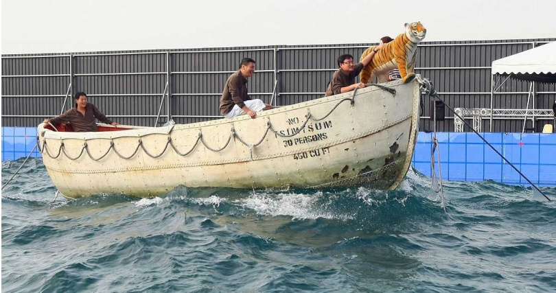 《少年Pi的奇幻漂流》中的經典「造浪池」由名導演李安攜手台中市政府打造，殺青後卻極少再使用，相當可惜。（圖／報系資料照）