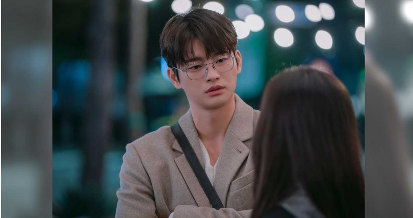 徐仁國拍戲期間經常與Jisoo溝通，兩人甚至連服裝都精心搭配。（圖／Netflix提供）