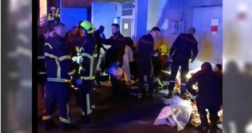 法國城市格瑞諾布一間酒吧於當地時間周三（12日）遭人扔手榴彈襲擊，導致12人受傷。（圖／擷取自X）