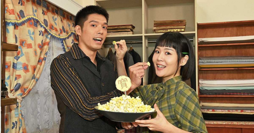 何宜珊(右)在劇中努力在事業上有一番成就，故事受到女性觀眾歡迎。（圖／台視）