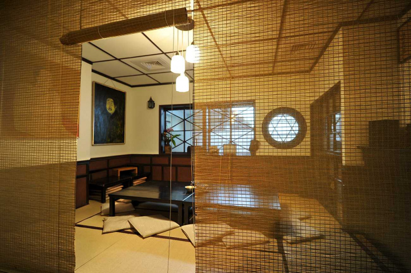 老字號的「紫藤盧」至今仍屹立不搖。(圖/吳德亮攝)