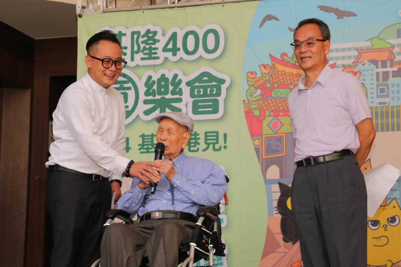 基隆15公尺巨貓入港，童子瑋：歡慶基隆400年。（圖片提供／慶安宮）