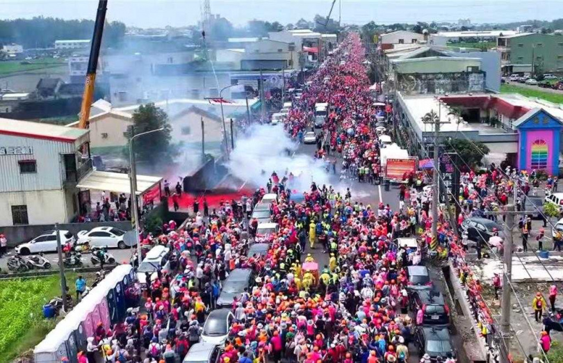 雲林縣警局空拍進香人潮。（圖／雲縣警局提供）