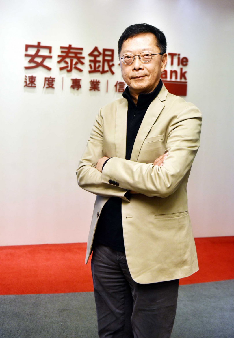 安泰銀行前董事長丁予康是國票金前總經理丁予嘉「小哥」，兩家併購案中丁予嘉全程迴避，仍「躺著也中槍」被閃辭。（圖／報系資料）