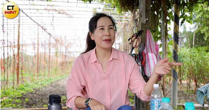 社子島自救會發言人李華萍（圖）認為既然環境影響評估已遭法院判決撤銷，北市府應懸崖勒馬，不該再強推徵收程序。（圖／方萬民攝）