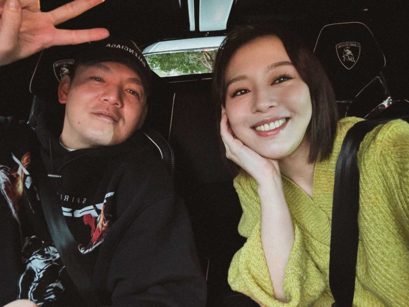 春風（左）表示已經開始想邁入人生下個階段了。（圖／鏡電視提供）