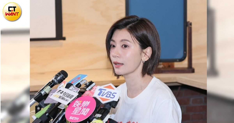 賈靜雯上老公修杰楷的節目，夫妻互動獲得網友喜愛。（圖/楊澍攝）