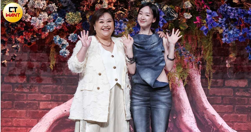 鍾欣凌與劉主平在劇中飾演母女。（圖／楊澍攝）