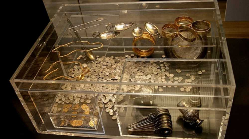 英國政府相關單位後來將這批文物放到博物館內展示。（圖／翻攝自網站iflscience）