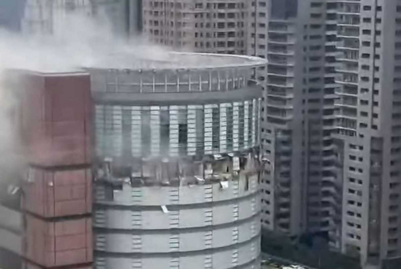 台中新光三越11樓「美食街改裝」未營業,卻發生重大氣爆。(圖/報系資料照)