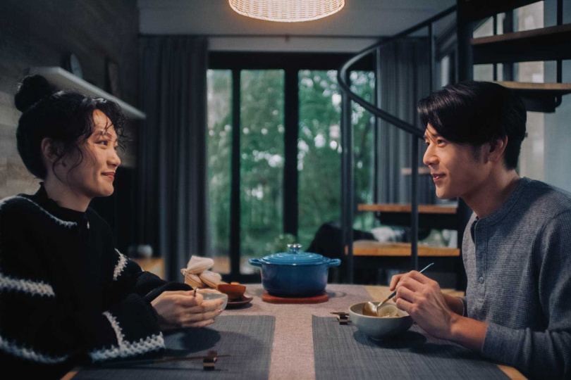 胡宇威持續端出料理療癒人心。（圖／公視+提供）