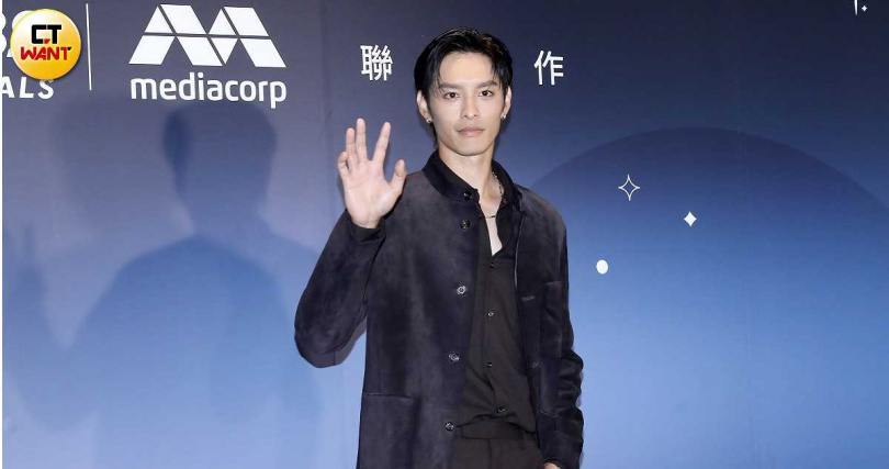 曹佑寧為角色練籃球,結果越練越瘦。(圖/侯世駿攝)