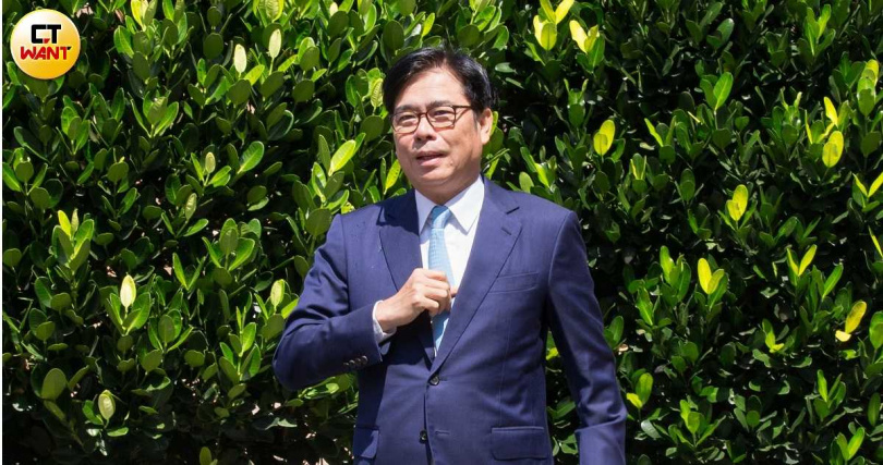 高雄市長陳其邁表示，因應台北捷運恐怖攻擊事件，高雄已全面強化大眾運輸場站與人潮聚集處的維安與預防措施，確保市民安全。（圖／CTWANT攝影組）