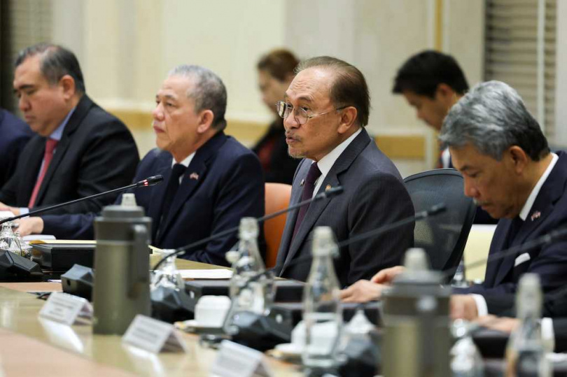馬來西亞首相安華依布拉欣領導的希望聯盟在森美蘭州選失利,政治聲勢再受衝擊。