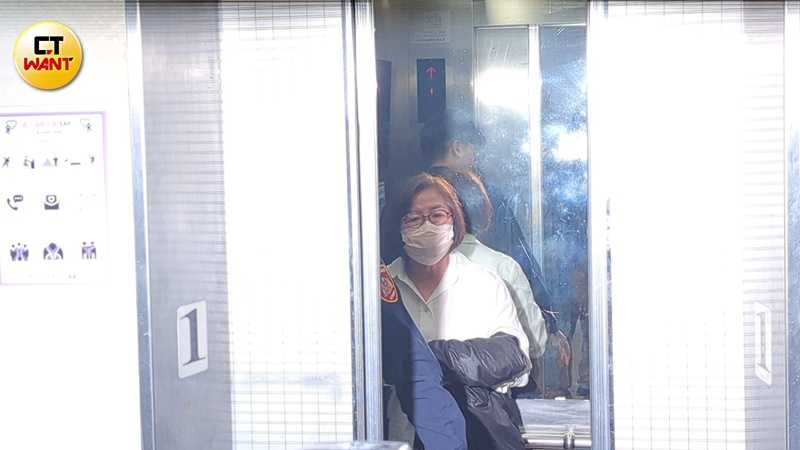 國民黨台北市黨部主委黃呂錦茹等4人18日清晨均遭聲押。（圖／林冠吟攝）