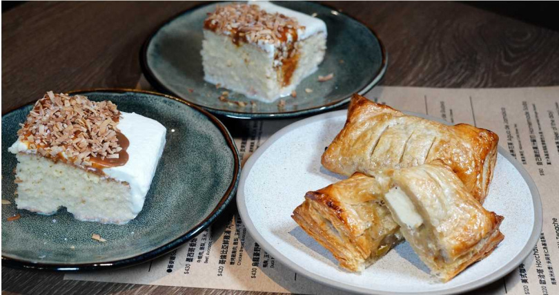 「五奶蛋糕」（左，200元）的蛋糕體充分吸飽乳香，柔潤滑順、奶香馥郁，「古巴千層芭樂派」則於酥脆中交織果香與乳脂。（220元，圖為2份，圖／魏妤靜攝）