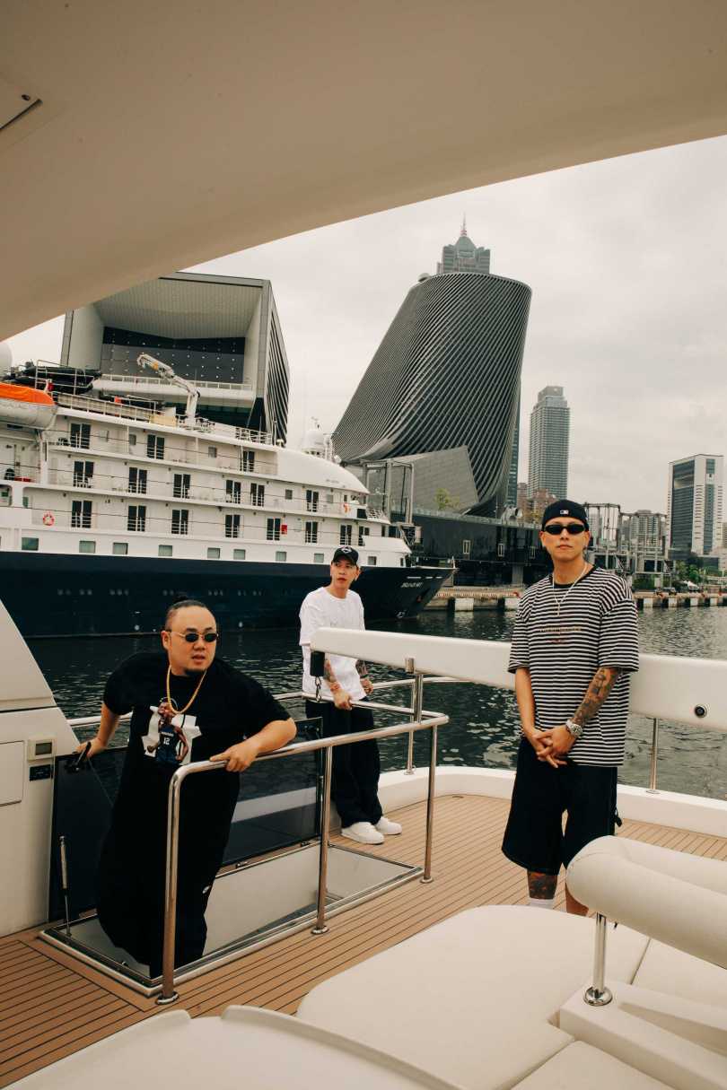 頑童搭船登台讓粉絲超驚喜。(圖/本色音樂提供)